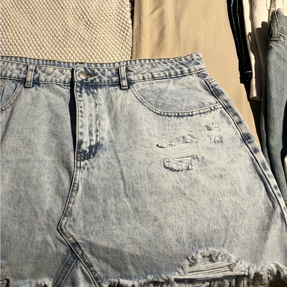 Denim skirt